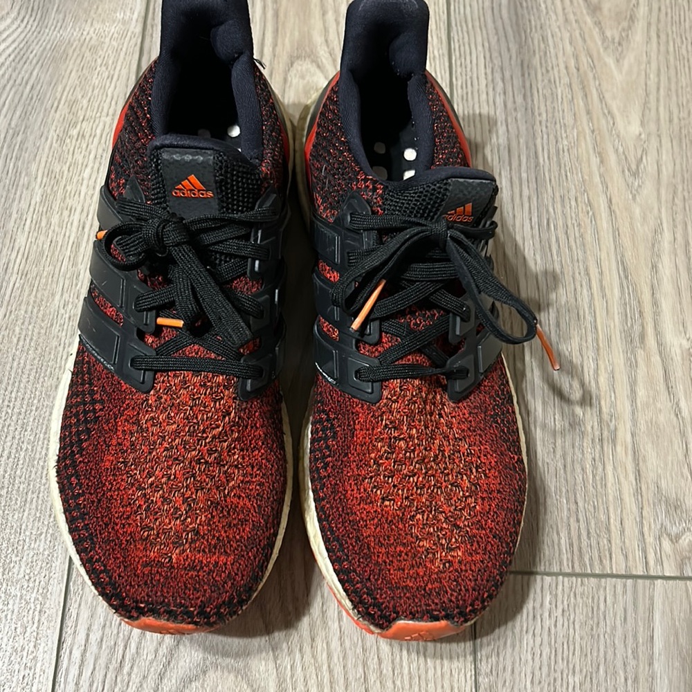 Adidas Ultra boost 2.0 Solar Core Red AQ5930